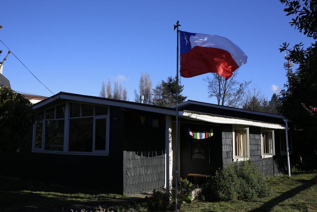 Casa Vieja Hostel & Camping Puerto Varas Ngoại thất bức ảnh